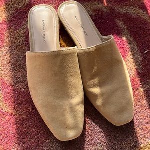 Banana republic camel suede mule slides 8